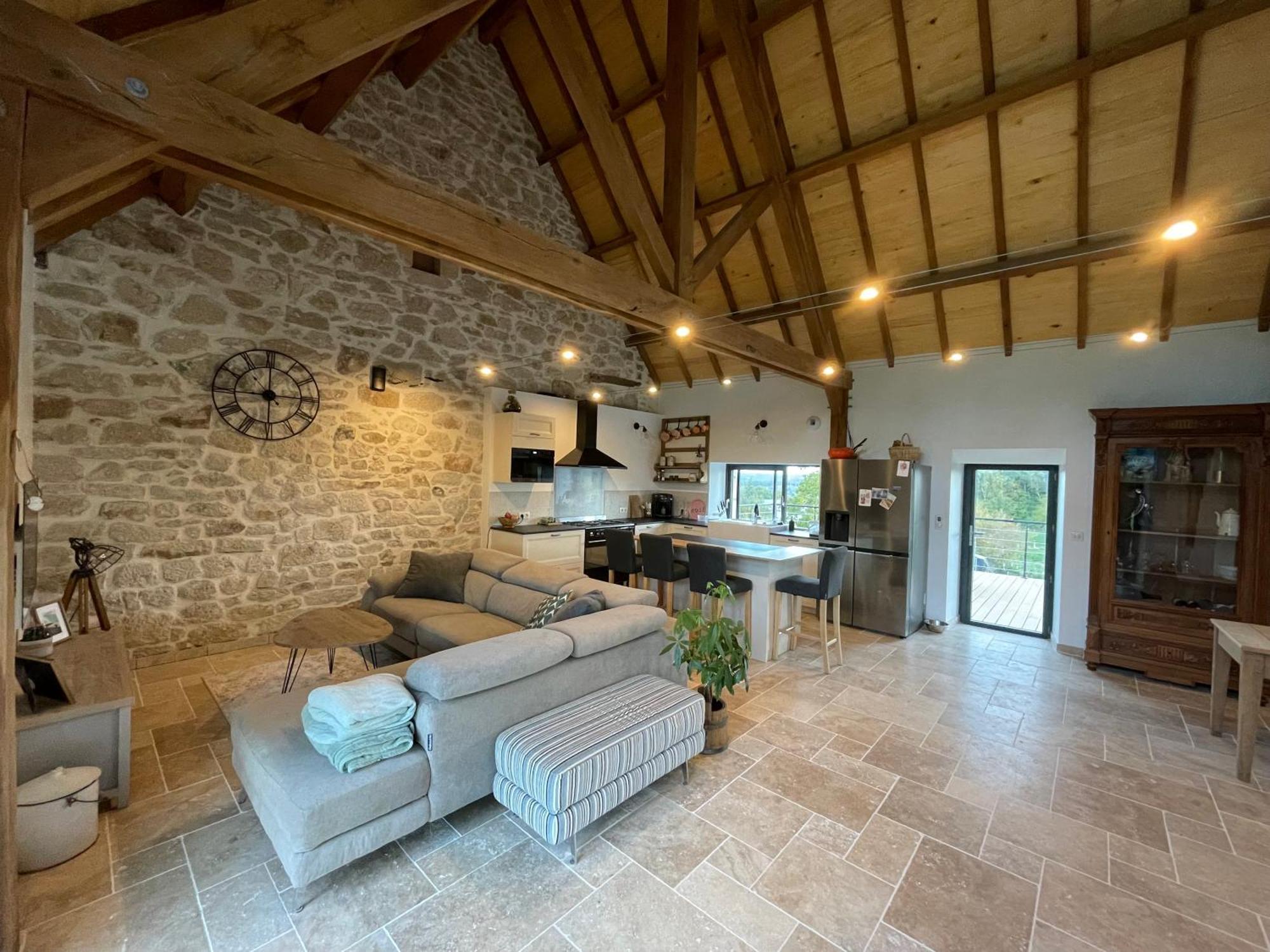 Villa Ancienne Grange Renovee En Xaintrie à Hautefage Extérieur photo